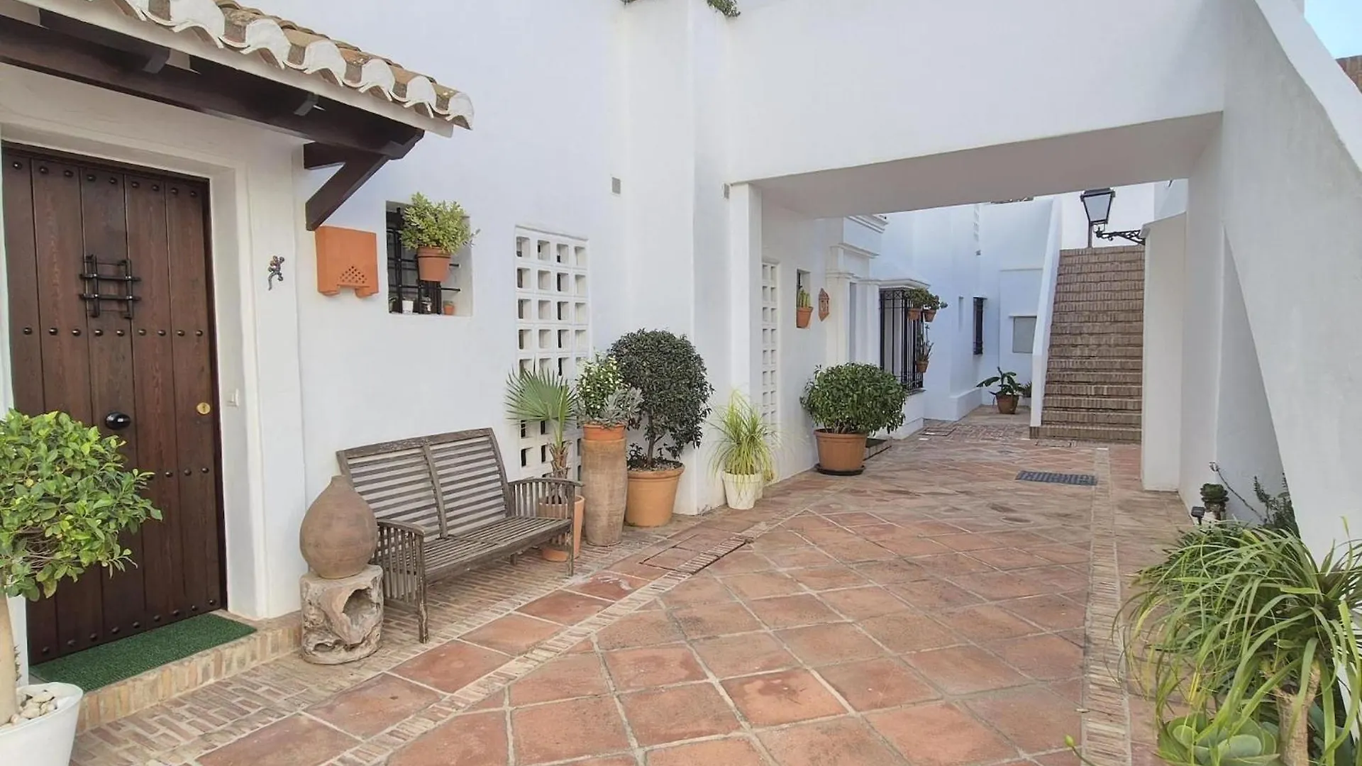公寓 Apartamento En Los Monteros 马尔韦利亚 西班牙